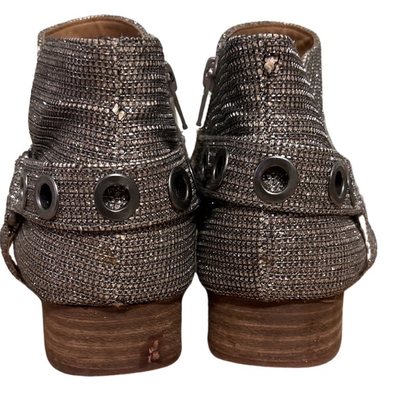 Gianni Bini GB Girls ROCKER GIRL Lynx Multi Color Shine Ankle Boots Girls Sz 5G - Picture 4 of 7